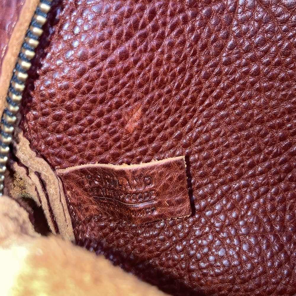 Portland Leather Mini Circle Crossbody Bag - Picture 11 of 15